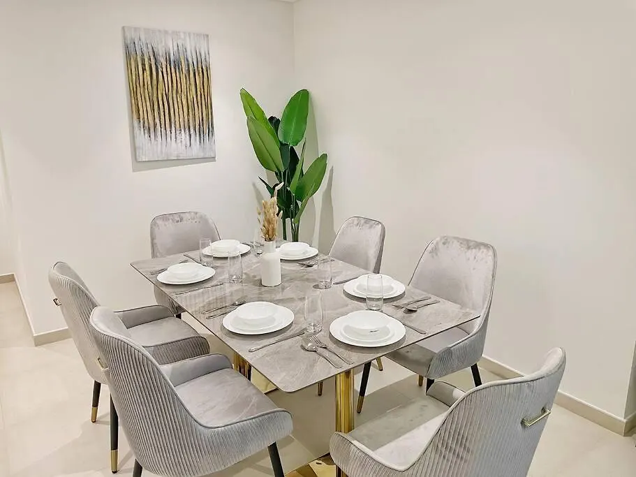 Apartment Ferienwohnung Downtown, Burj Khalifa Views, Dubai Mall Connected