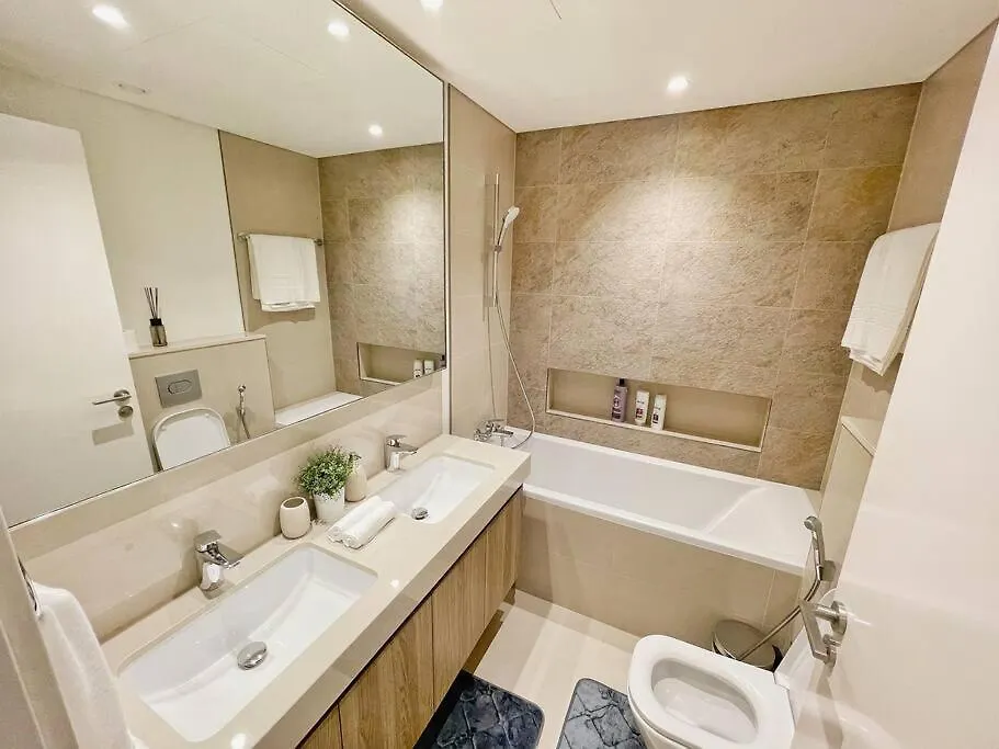Apartamento Downtown, Burj Khalifa Views, Dubai Mall Connected